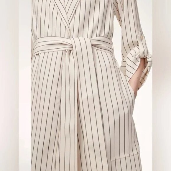 Aritzia Babaton Kahlo Robe Jacket - Picture 16 of 16